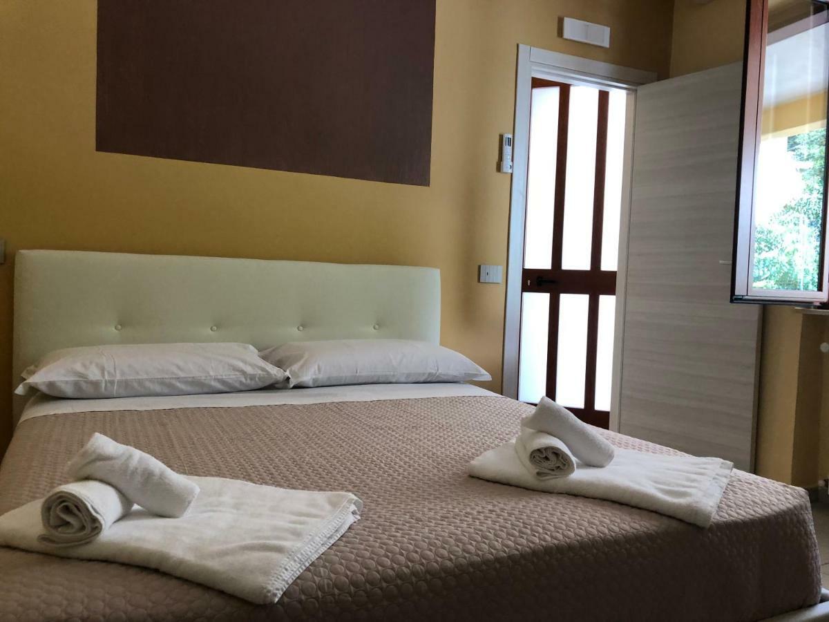 Casa Vacanze Nonna Suocera San Severino Екстер'єр фото