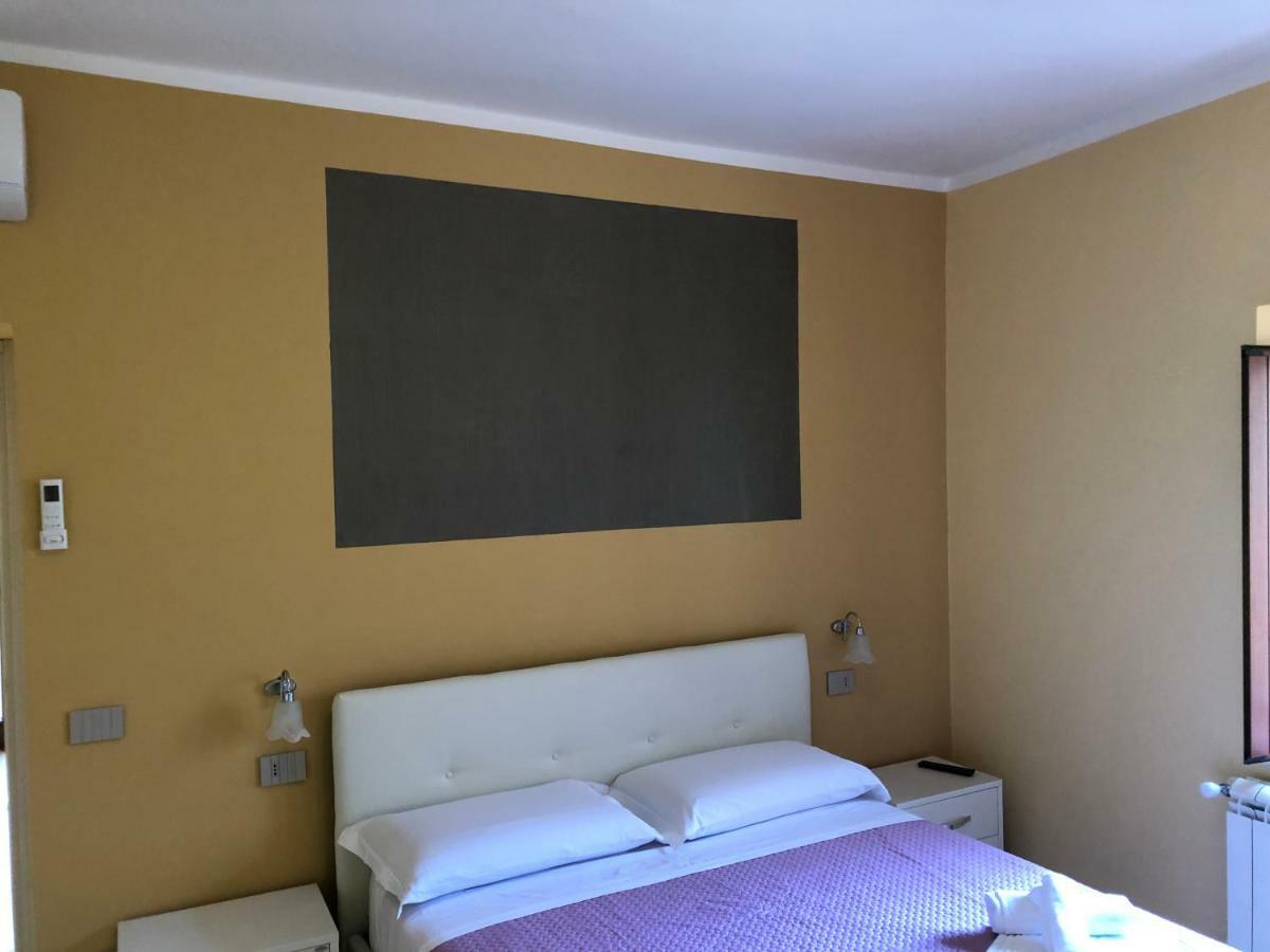 Casa Vacanze Nonna Suocera San Severino Екстер'єр фото